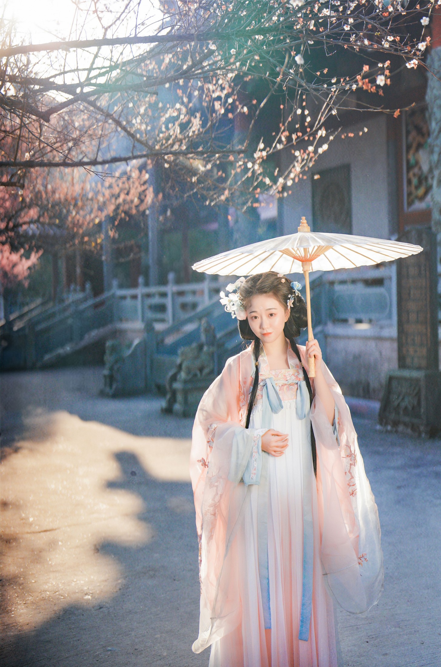 卿莫07 – 《梅花古风人像拍摄》[22P]