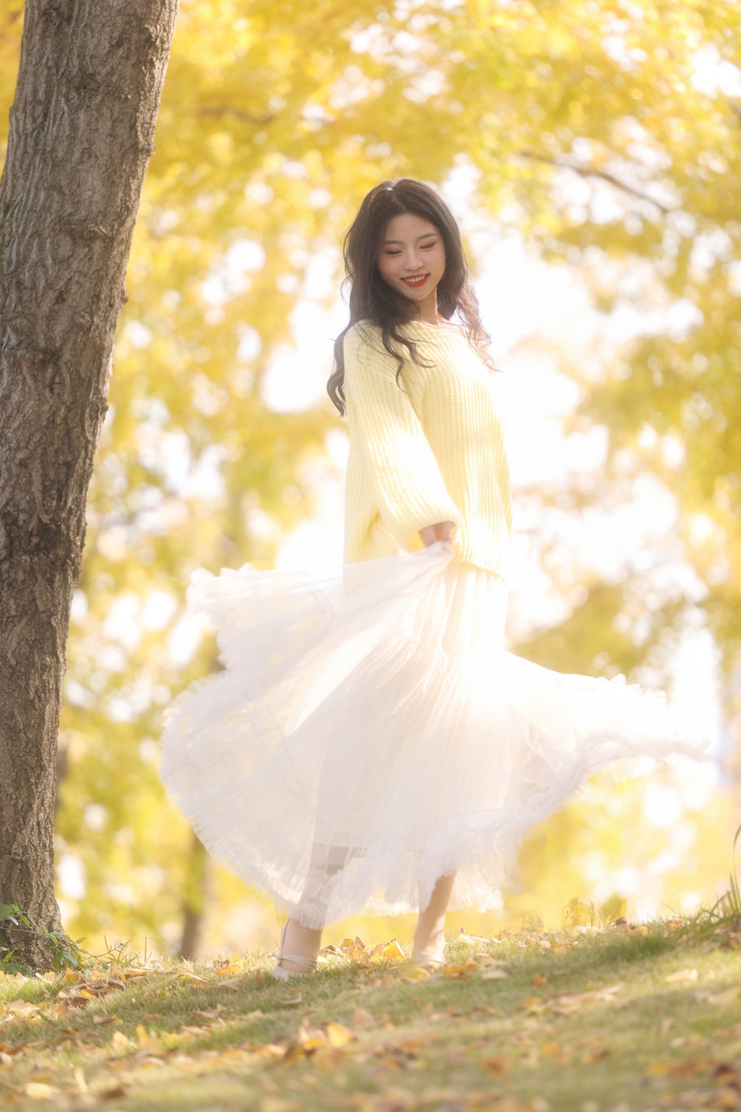 《秋日温柔限定秋日浪漫一大半是银杏给的》[29P]